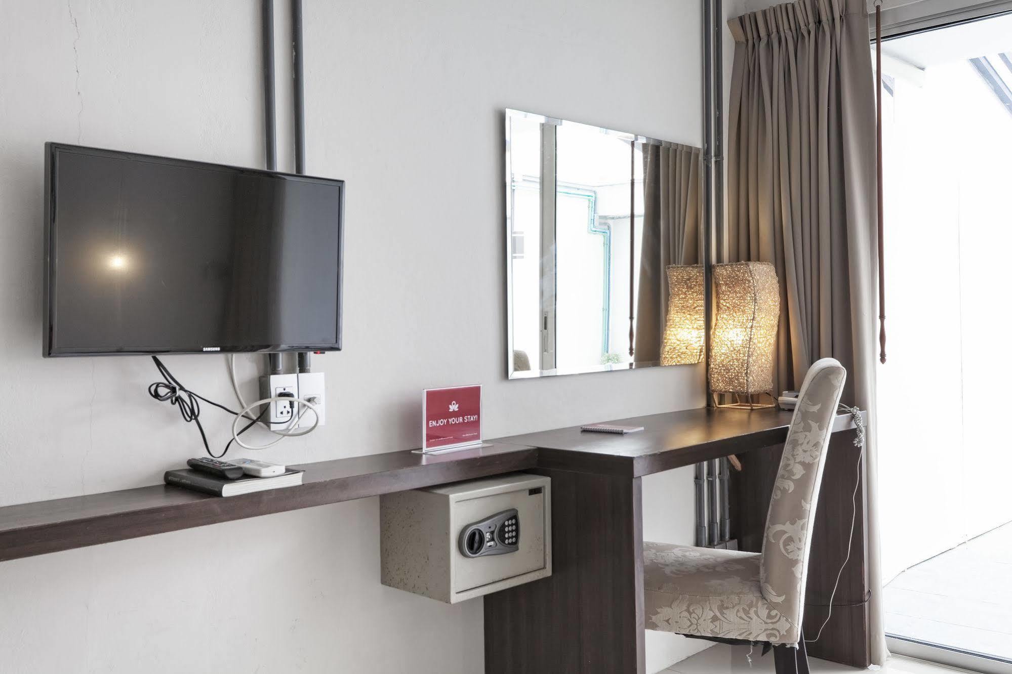 Zen Rooms Basic Nanai Phuket パトン エクステリア 写真