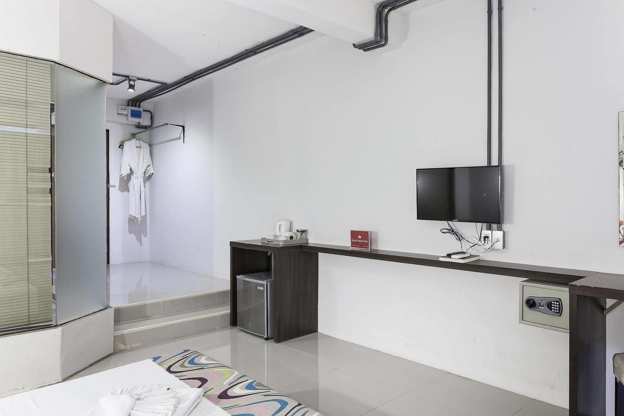 Zen Rooms Basic Nanai Phuket パトン エクステリア 写真