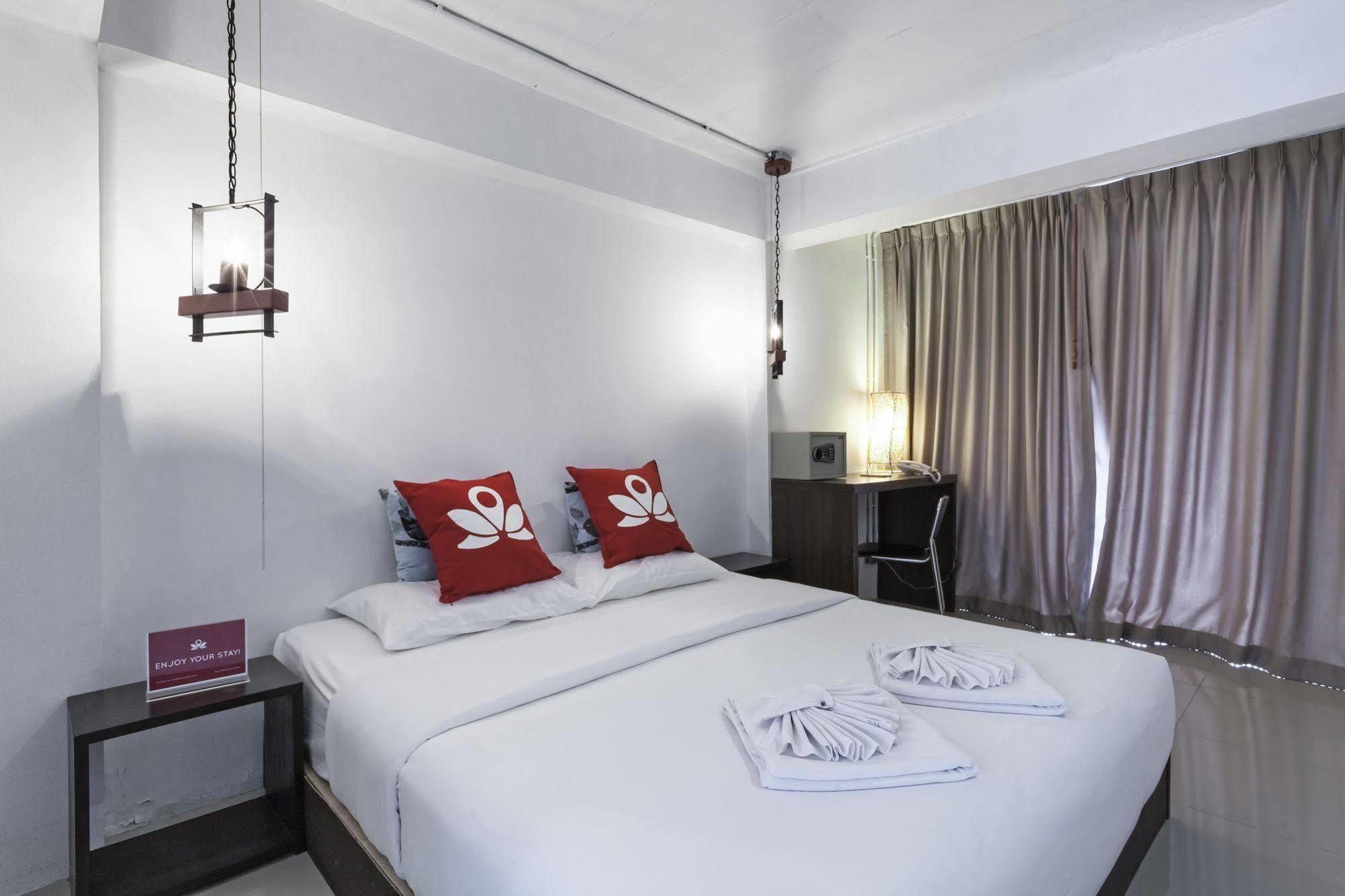 Zen Rooms Basic Nanai Phuket パトン エクステリア 写真